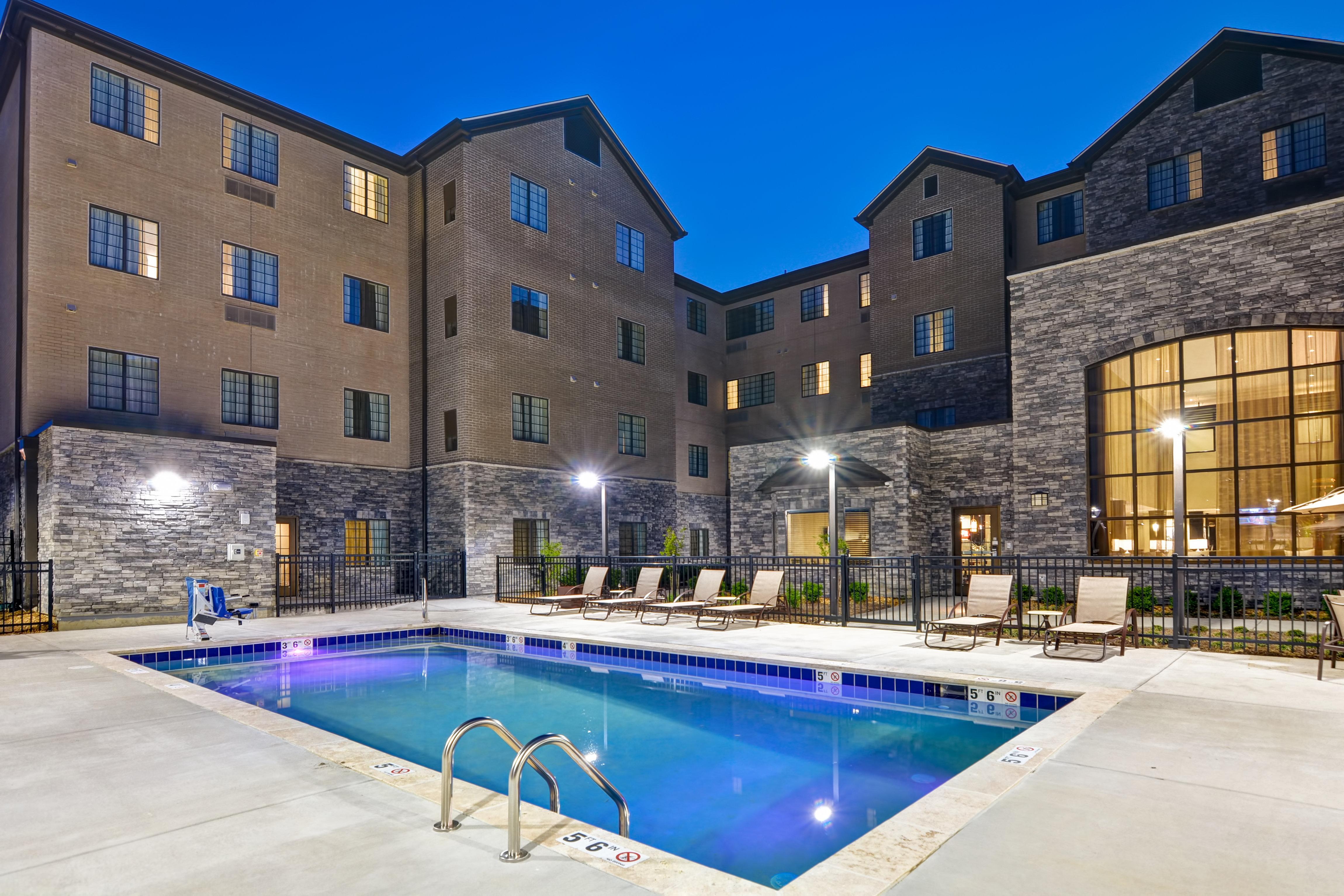 Staybridge Suites Mt Juliet - Nashville Area Маунт-Джулиет Экстерьер фото